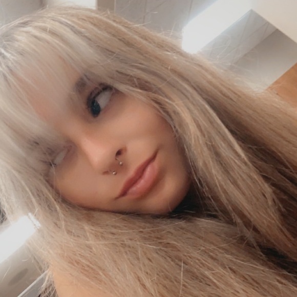 Meet your Posher, Arianna - Picture 6 of 6